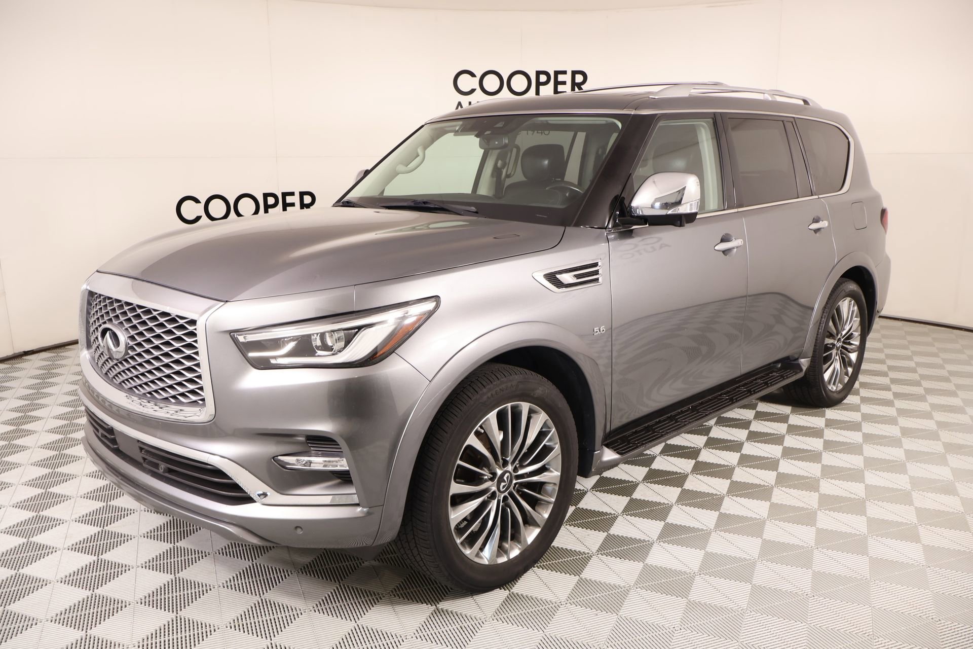 Used 2019 INFINITI QX80 Luxe w/ 22" Wheel Package AWD/4WD image 12