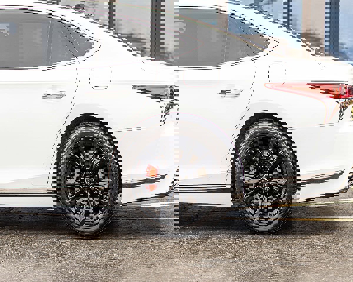 Used 2018 Lexus LS 500 F Sport w/ Accessory Package (Z1) image 7