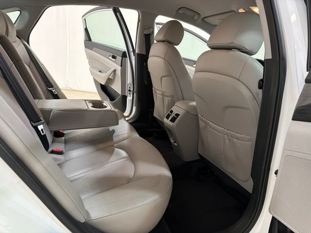 Used 2019 Hyundai Sonata Limited FWD image 22
