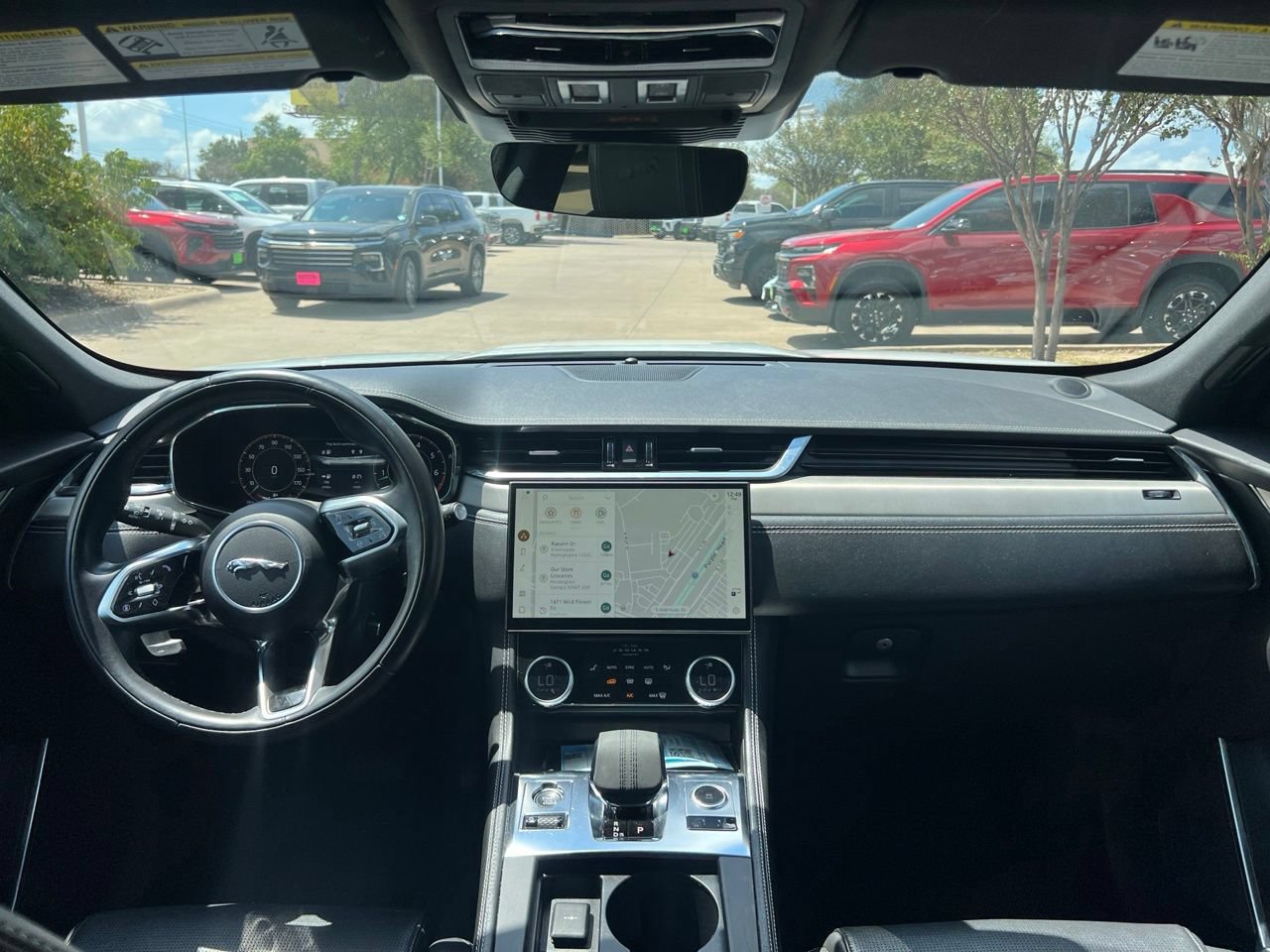 Used 2025 Jaguar F-PACE R-Dynamic S AWD/4WD image 13