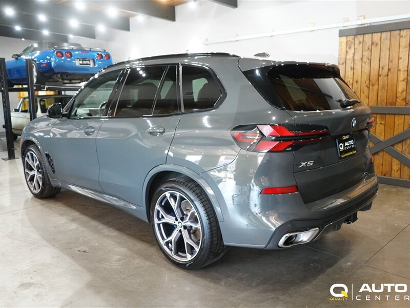 Used 2024 BMW X5 xDrive40i AWD/4WD image 7