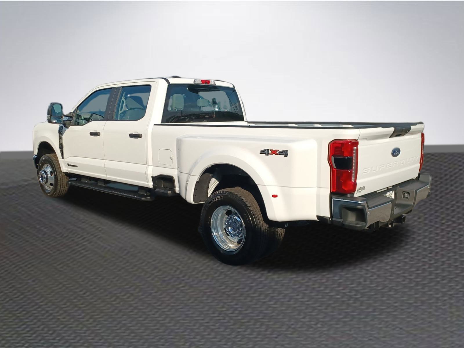 New 2026 Ford F350 XL image 5