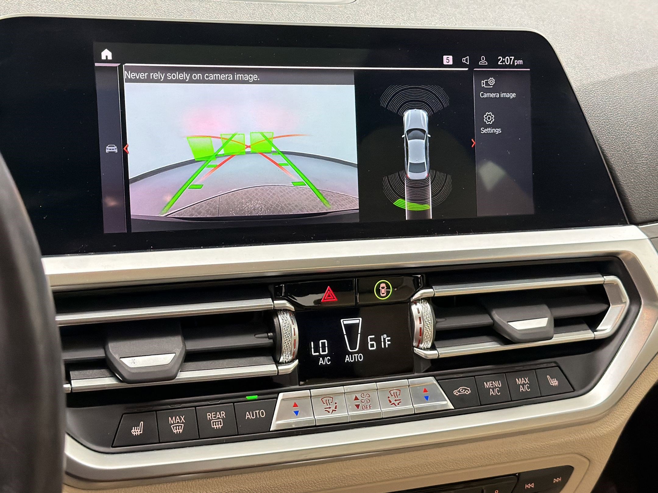 Used 2021 BMW 330i xDrive Sedan w/ Convenience Package image 22