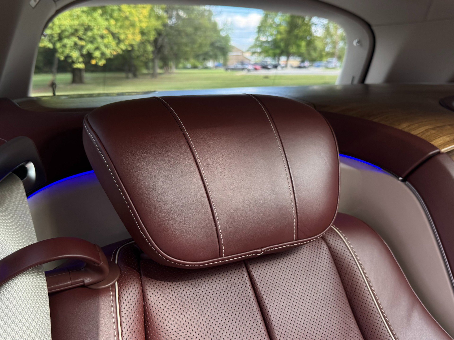 Used 2023 Mercedes-Benz Maybach GLS 600 4MATIC image 55