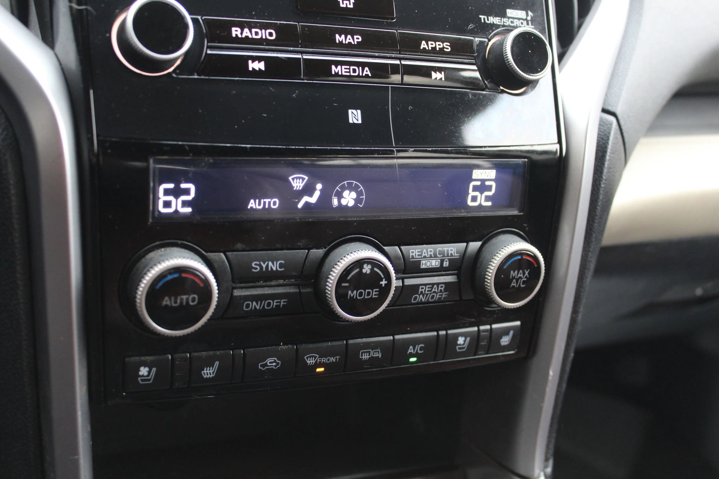 Used 2021 Subaru Ascent Touring image 34