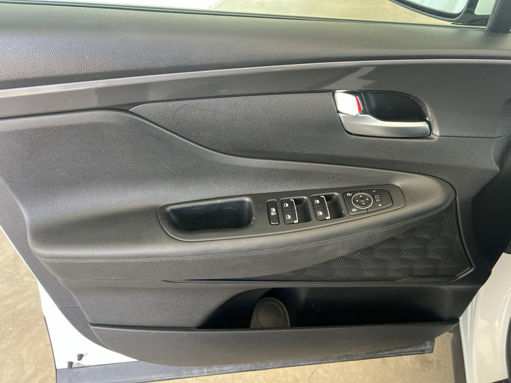 Used 2023 Hyundai Santa Fe SEL image 8