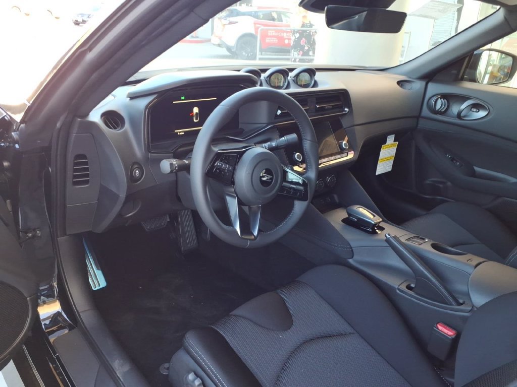 New 2027 Nissan Z Sport w/ Essentials Package (Sport) RWD image 5