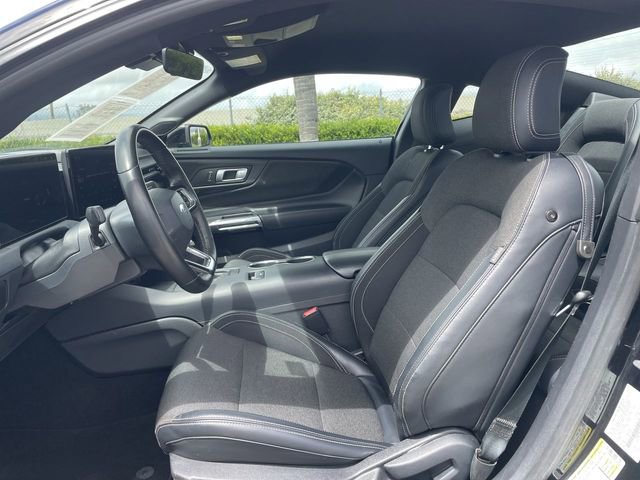 Used 2024 Ford Mustang Coupe RWD image 18