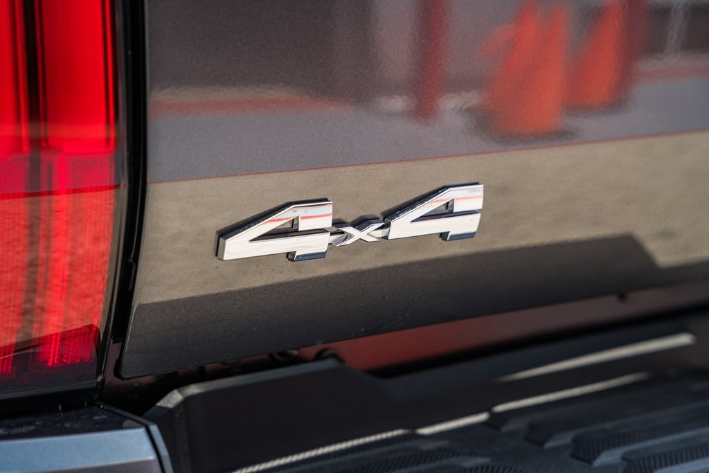 New 2026 Toyota Tundra Limited AWD/4WD image 9