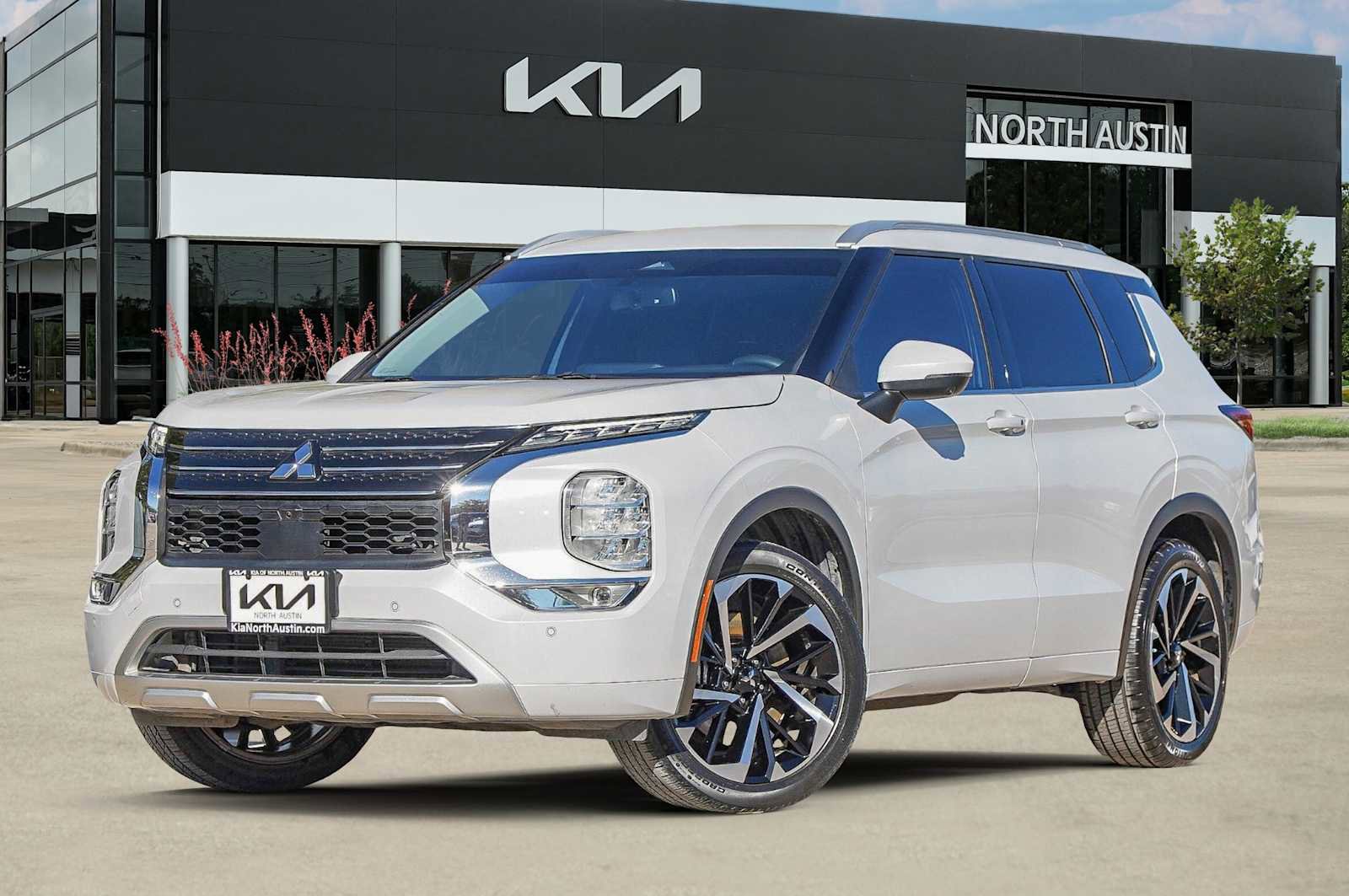 Used 2022 Mitsubishi Outlander SEL