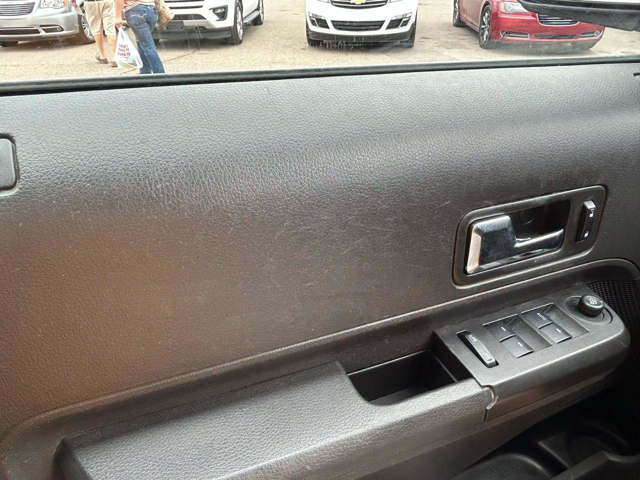 Used 2009 Ford Edge SEL FWD image 27