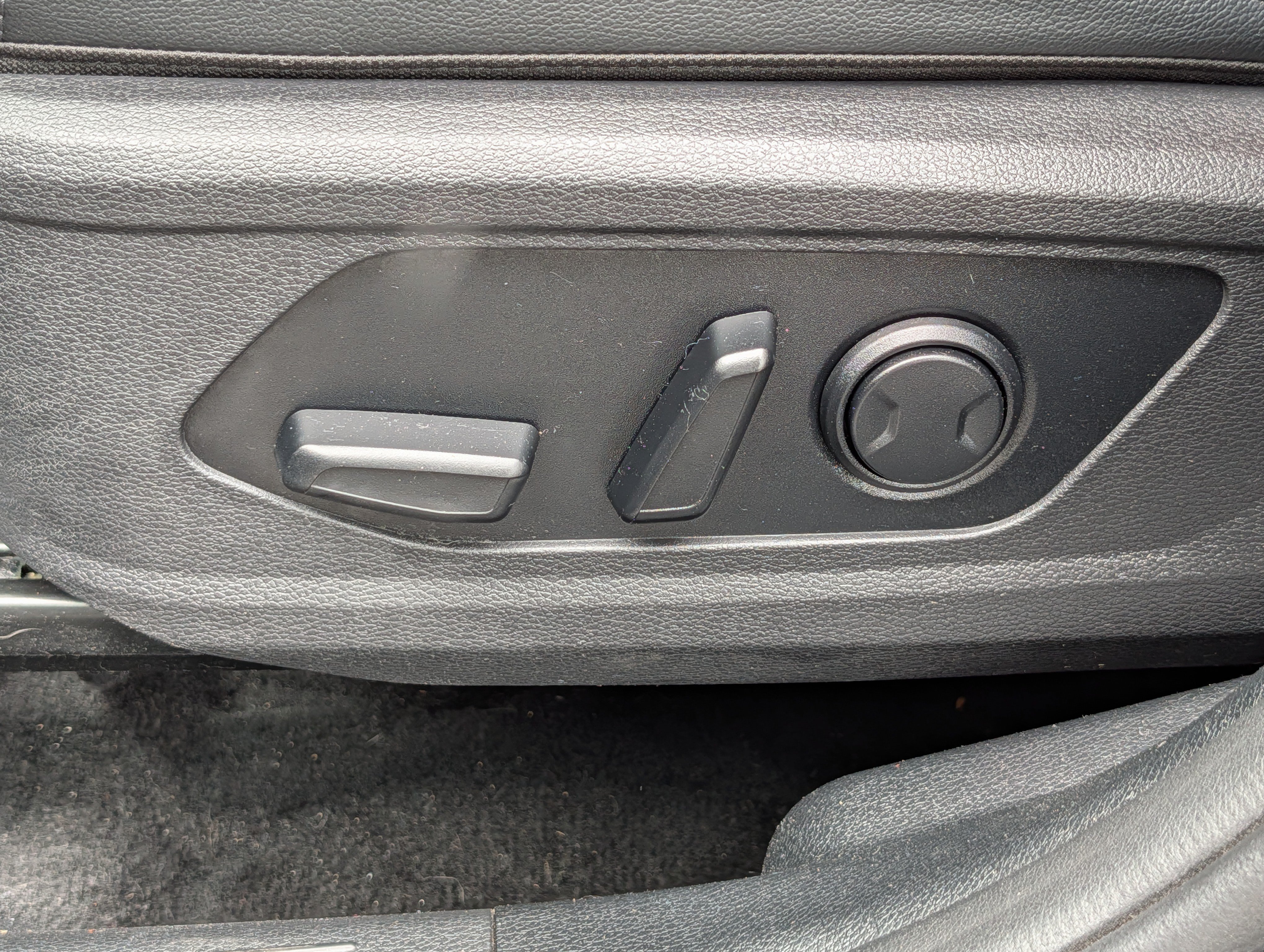 Certified 2023 Kia Sportage SX AWD/4WD image 20