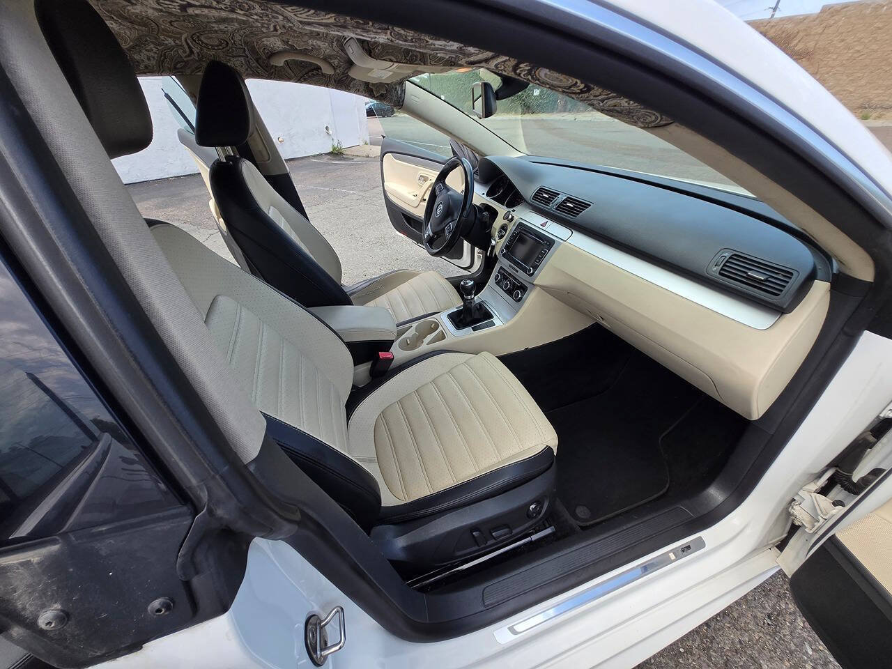 Used 2010 Volkswagen CC Sport FWD image 35
