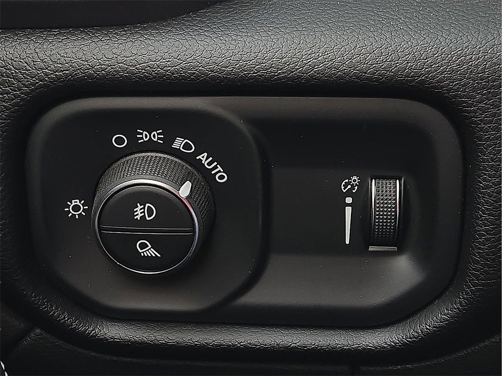 Used 2025 RAM 2500 Big Horn image 17