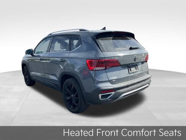 Used 2022 Volkswagen Taos SE w/ Panoramic Sunroof Package image 5