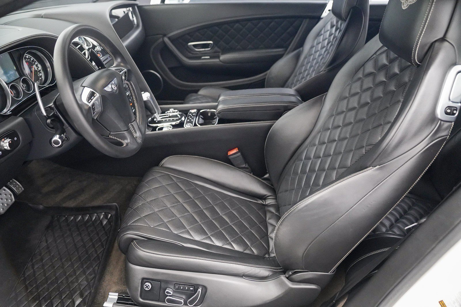 Used 2016 Bentley Continental GT V8 S image 21