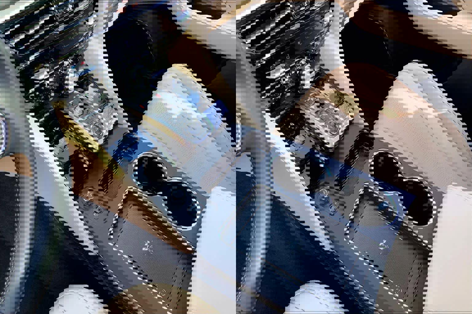 Used 2025 Acura MDX FWD w/ Technology Package image 17