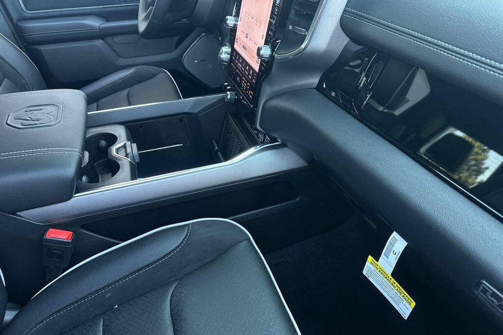 New 2026 RAM 1500 Laramie w/ Advanced Safety Group II AWD/4WD image 15