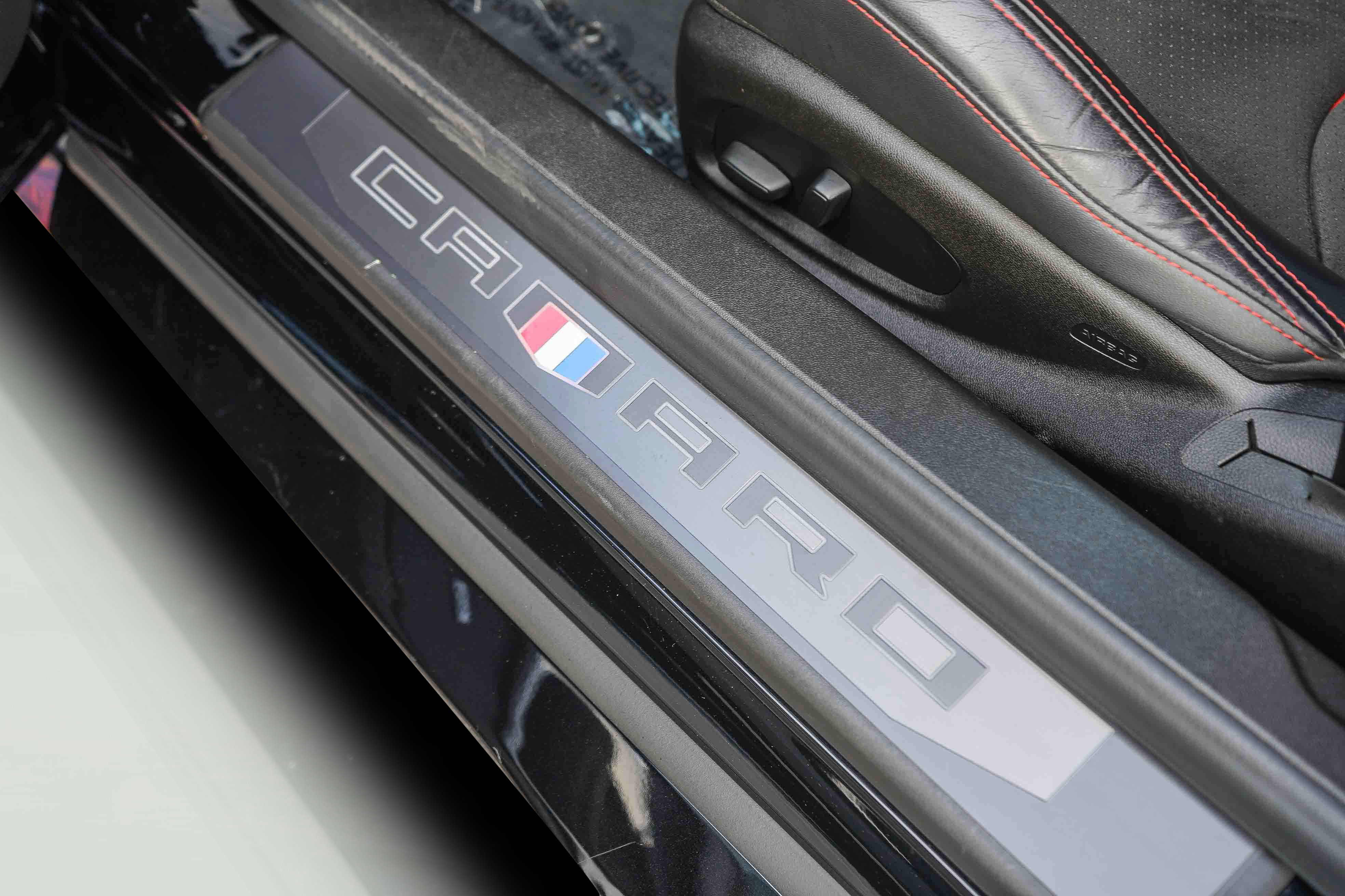 Used 2018 Chevrolet Camaro ZL1 w/ LPO, ZL1 Protection Package image 29