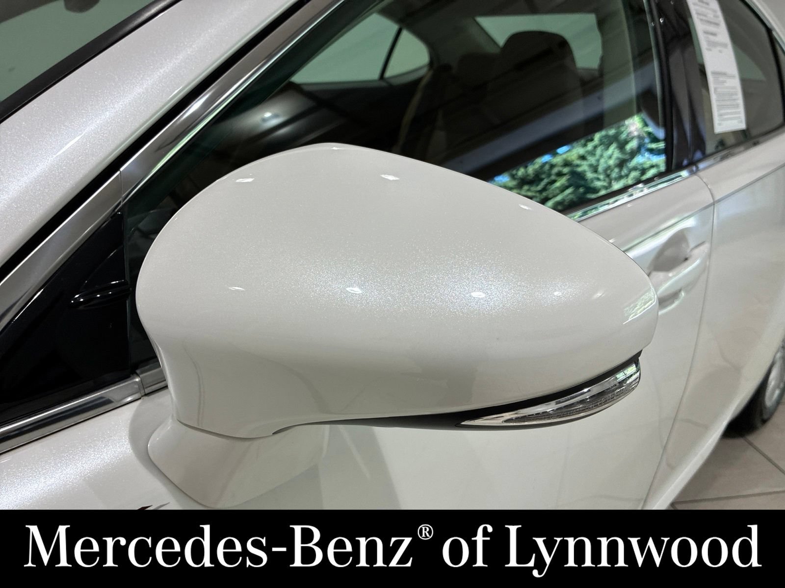 Used 2017 Lexus ES 350 w/ Premium Package FWD image 13