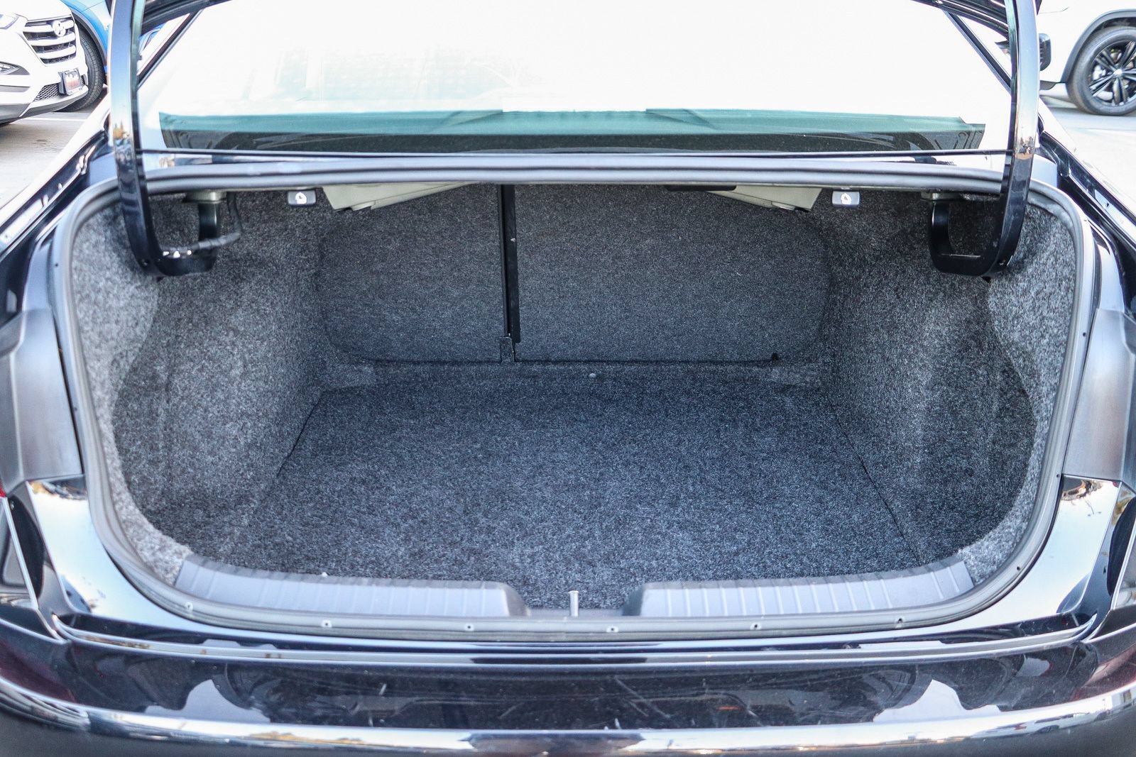 Used 2024 Volkswagen Jetta SE FWD image 27