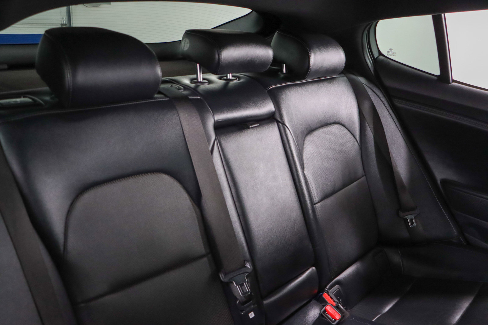 Used 2018 Kia Stinger GT1 image 28