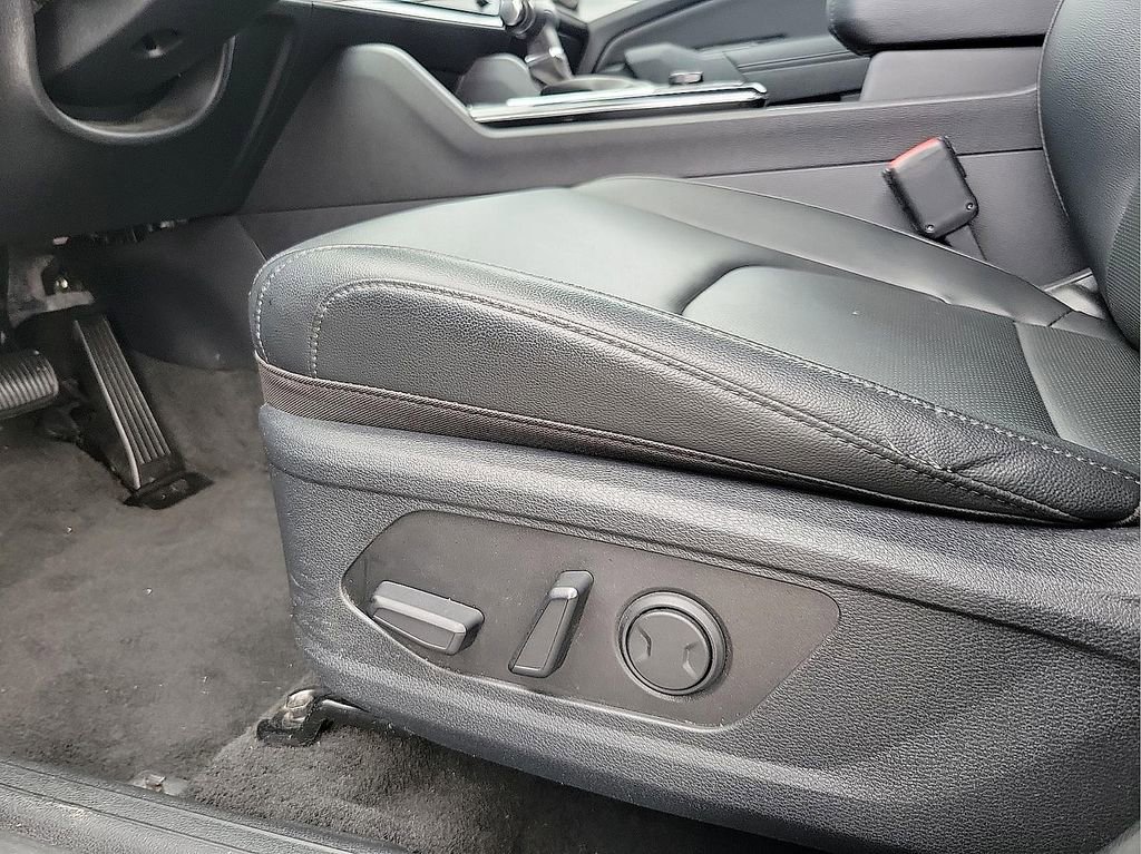 Used 2024 Kia Sportage EX FWD image 12