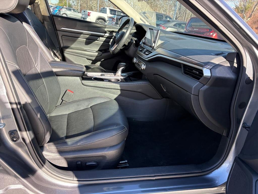 Used 2020 Nissan Altima 2.5 Platinum image 18