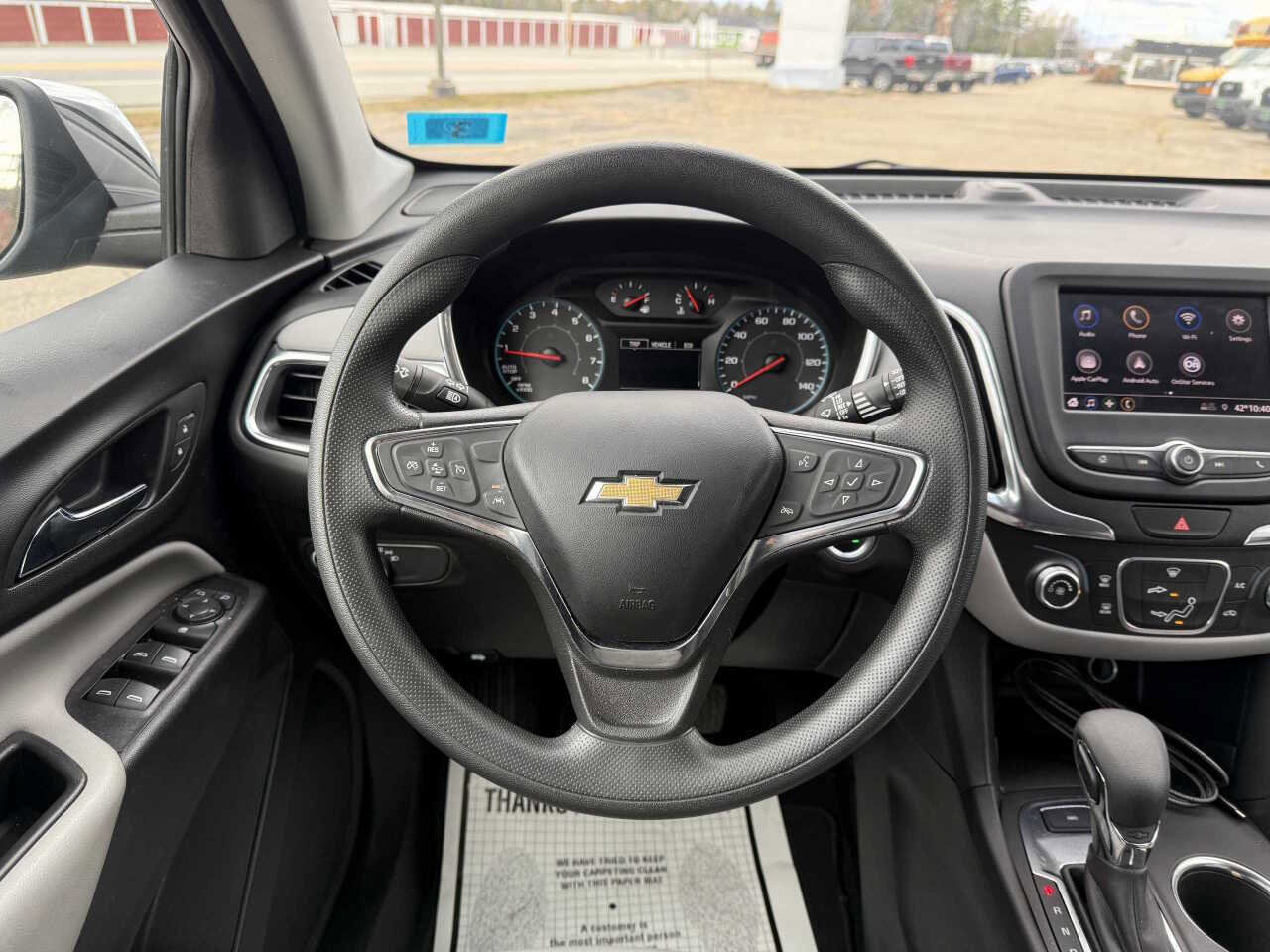 Used 2021 Chevrolet Equinox LS w/ LPO, Chrome Package image 16