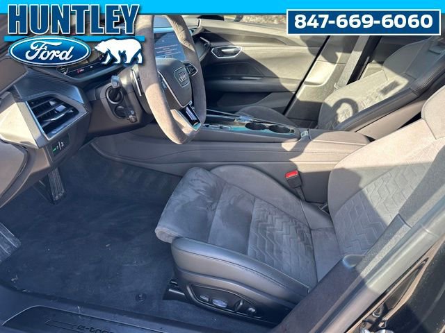 Used 2022 Audi e-tron GT Premium Plus w/ Performance Package AWD/4WD image 19