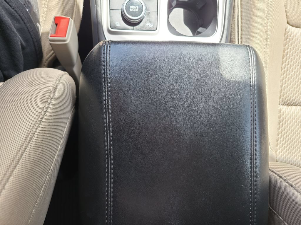 Used 2022 Ford Explorer XLT AWD/4WD image 23