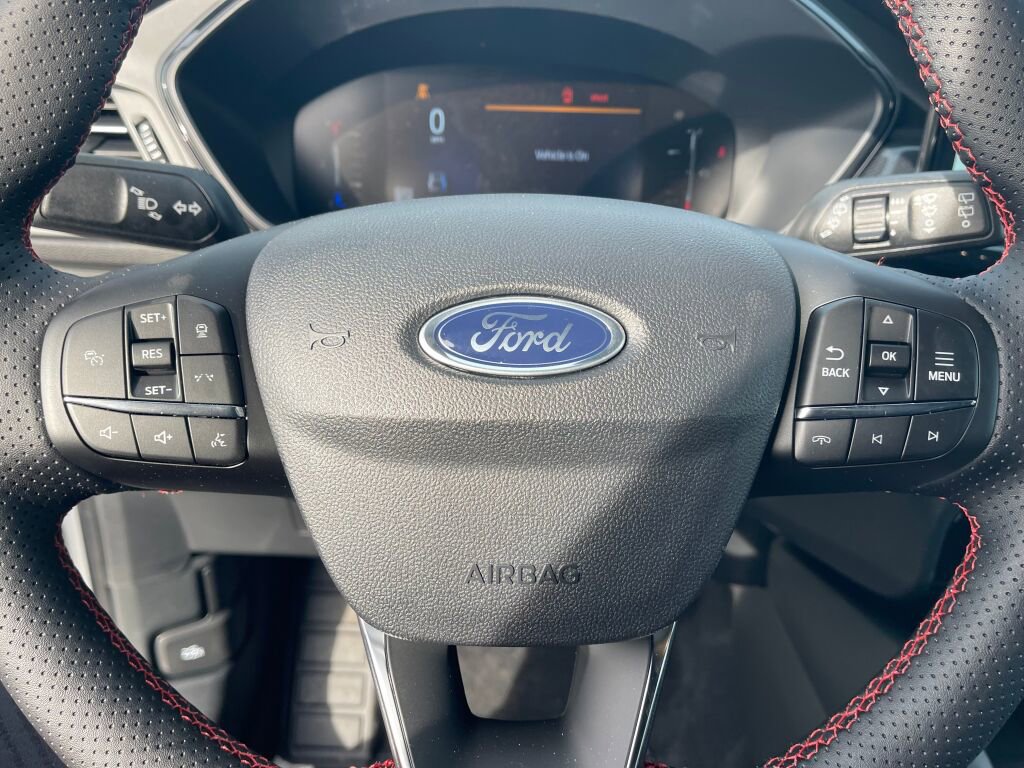 New 2026 Ford Escape ST-Line w/ Tech Pack #1 AWD/4WD image 11