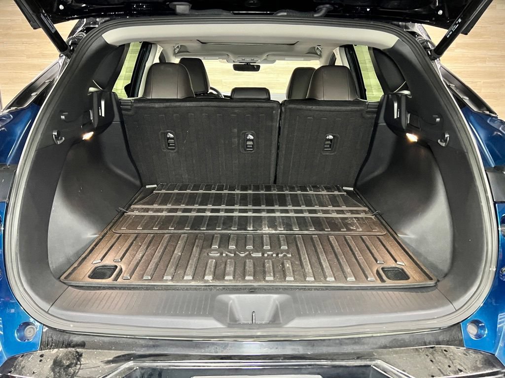 Used 2025 Nissan Murano Platinum w/ Cargo Package AWD/4WD image 22
