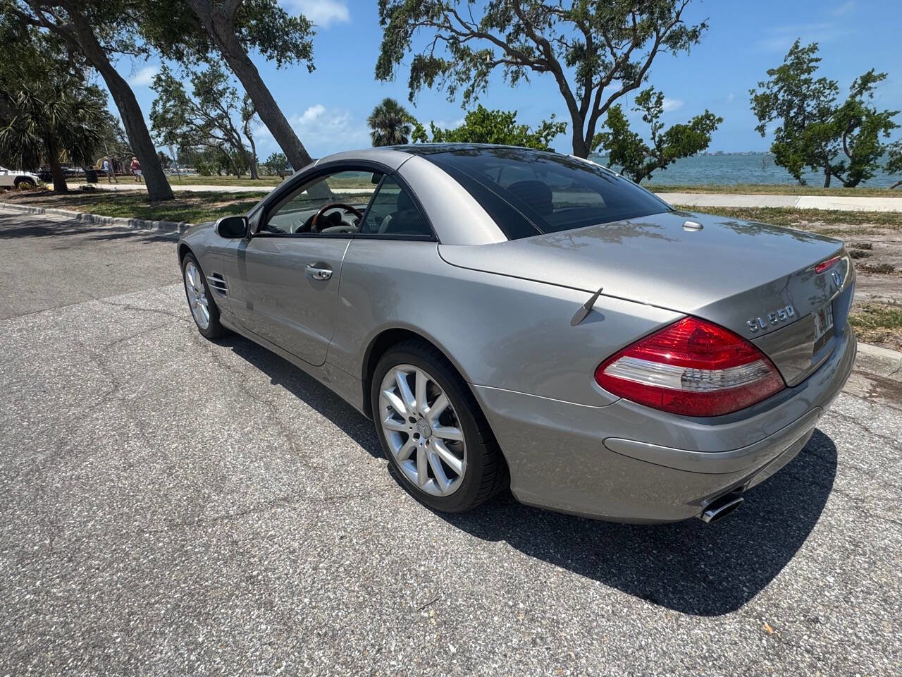 Used 2007 Mercedes-Benz SL 550 image 17