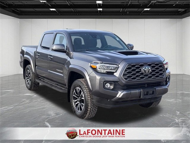 Used 2020 Toyota Tacoma TRD Sport w/ Technology Package image 7