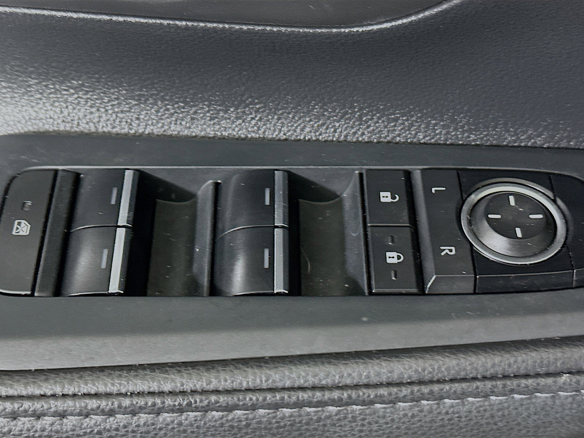 Used 2024 Toyota Grand Highlander Limited image 14