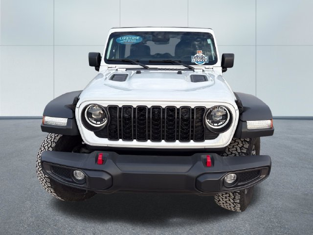 Used 2024 Jeep Wrangler Unlimited Rubicon w/ Technology Group AWD/4WD image 6