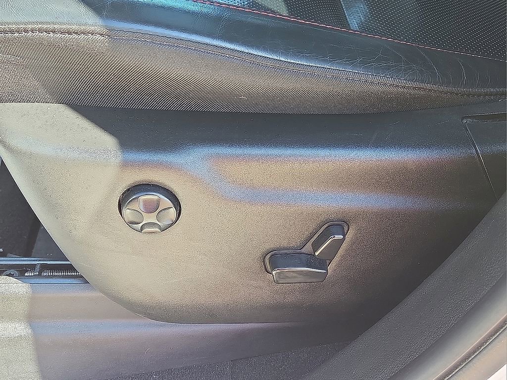 Used 2024 Dodge Durango GT image 22