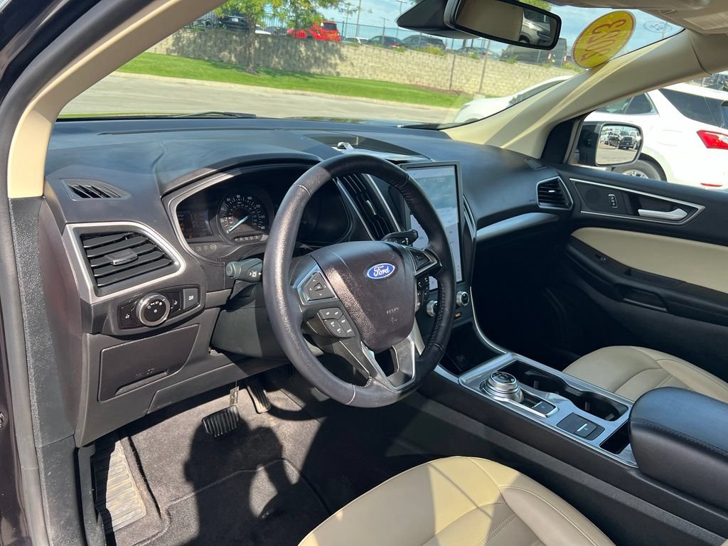 Used 2023 Ford Edge SEL AWD/4WD image 18