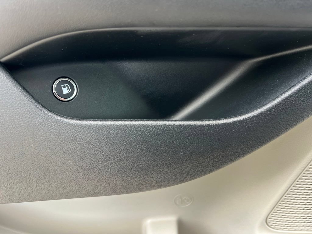 Used 2022 Chrysler Pacifica Touring-L FWD image 27