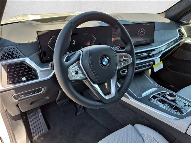 New 2027 BMW X7 xDrive40i w/ Executive Package AWD/4WD image 3
