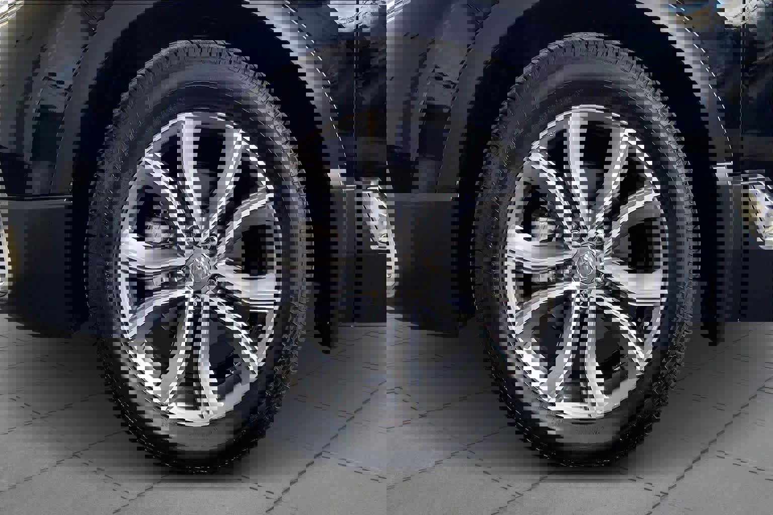 Used 2020 Honda CR-V Touring image 11