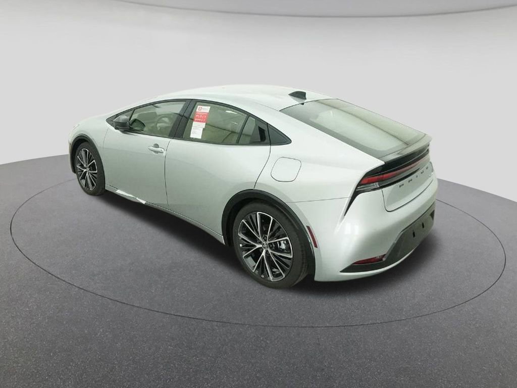 New 2026 Toyota Prius XLE image 5