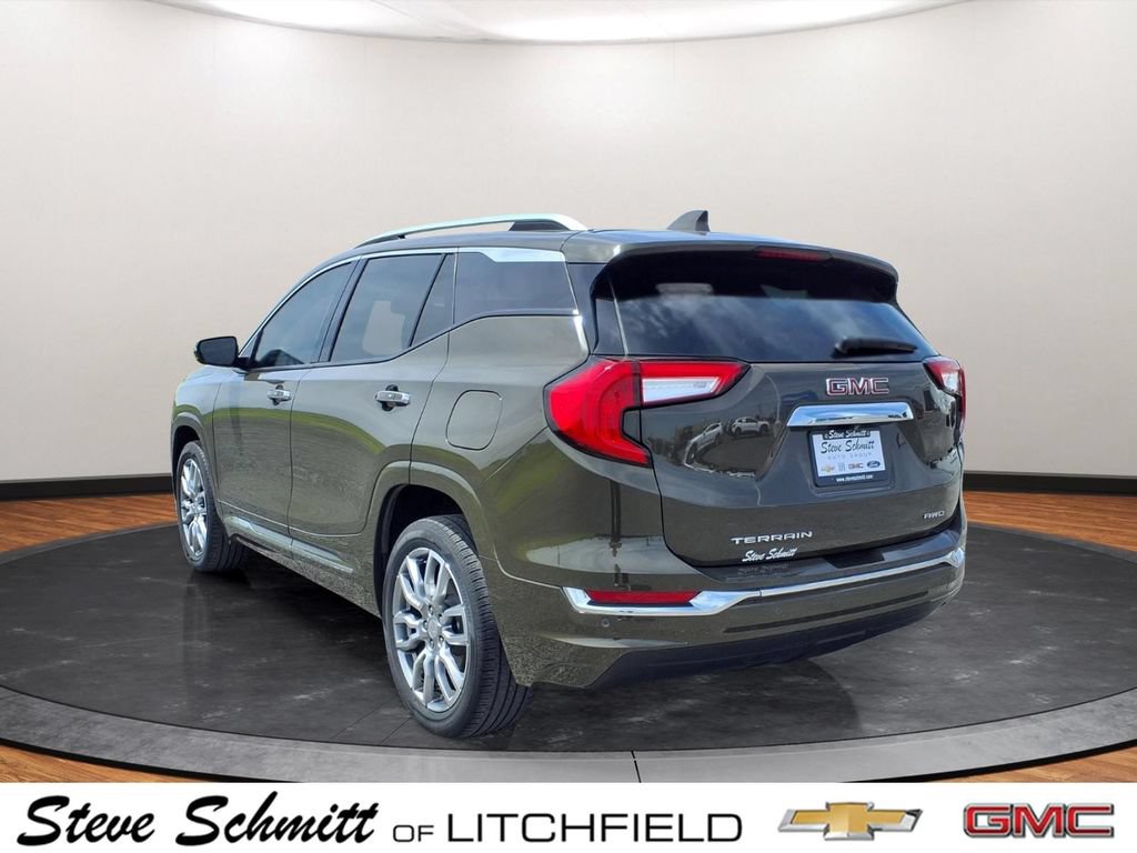Certified 2023 GMC Terrain Denali w/ LPO, Floor Liner Package AWD/4WD image 15