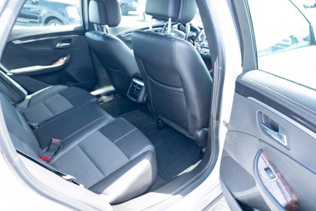 Used 2014 Chevrolet Impala LT FWD image 34