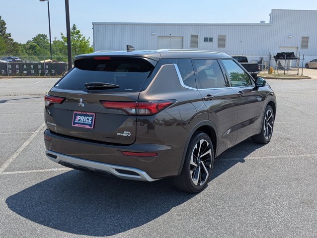 Used 2023 Mitsubishi Outlander SEL AWD/4WD image 5