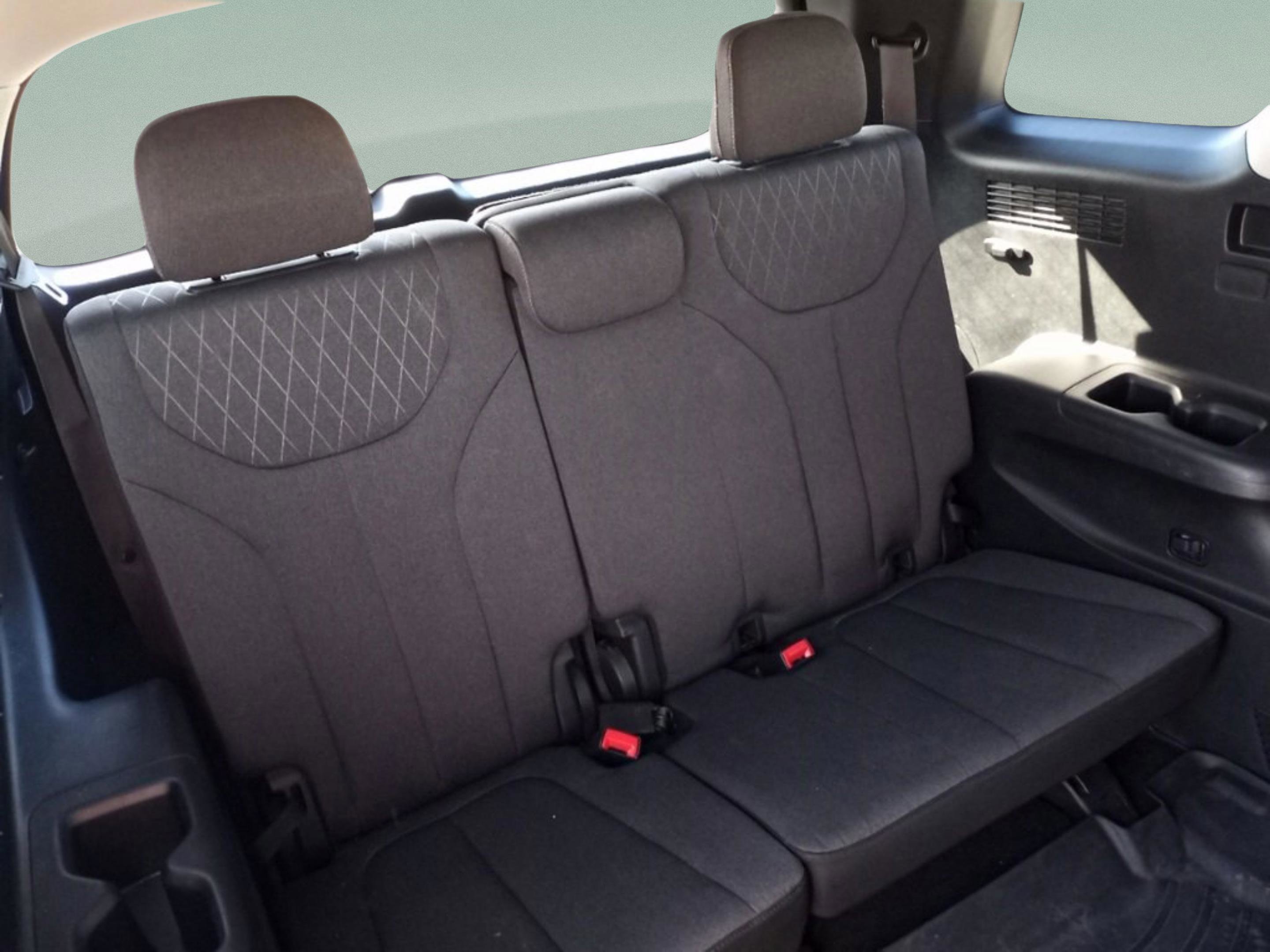 Used 2021 Hyundai Palisade SEL w/ Convenience Package image 33