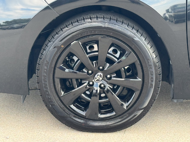 Used 2019 Toyota Corolla LE FWD image 5