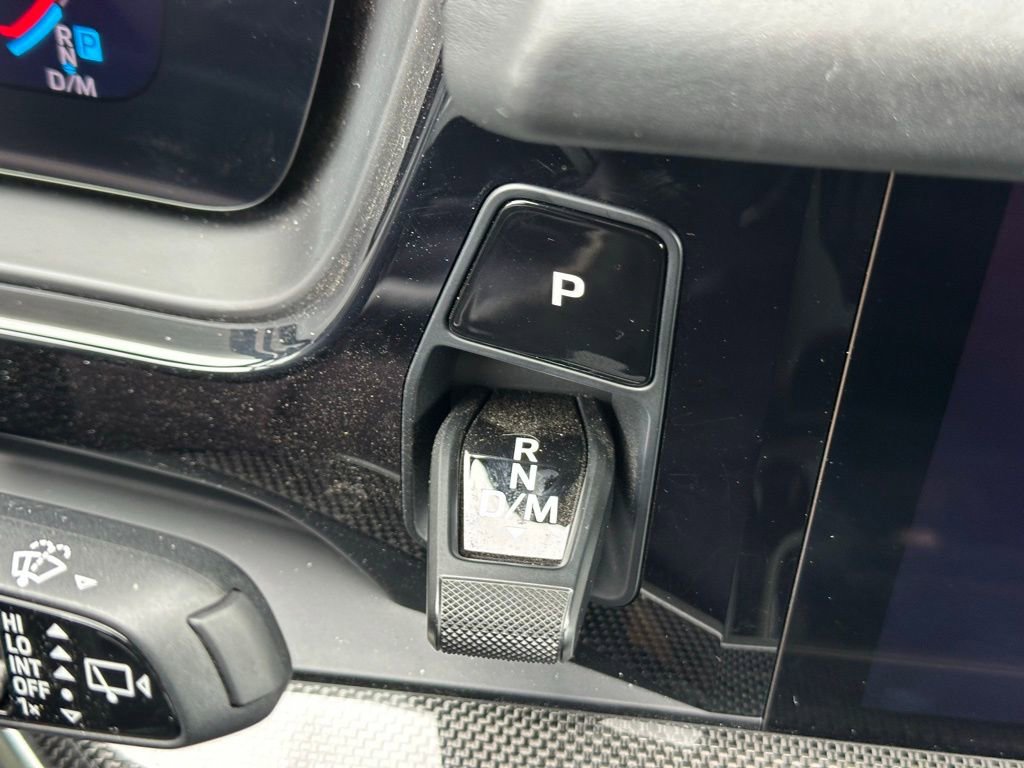 Certified 2025 Porsche Cayenne S image 35