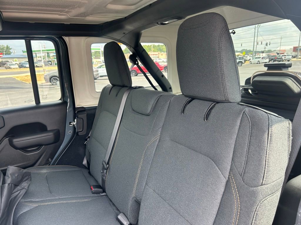 New 2025 Jeep Wrangler Sport S image 31